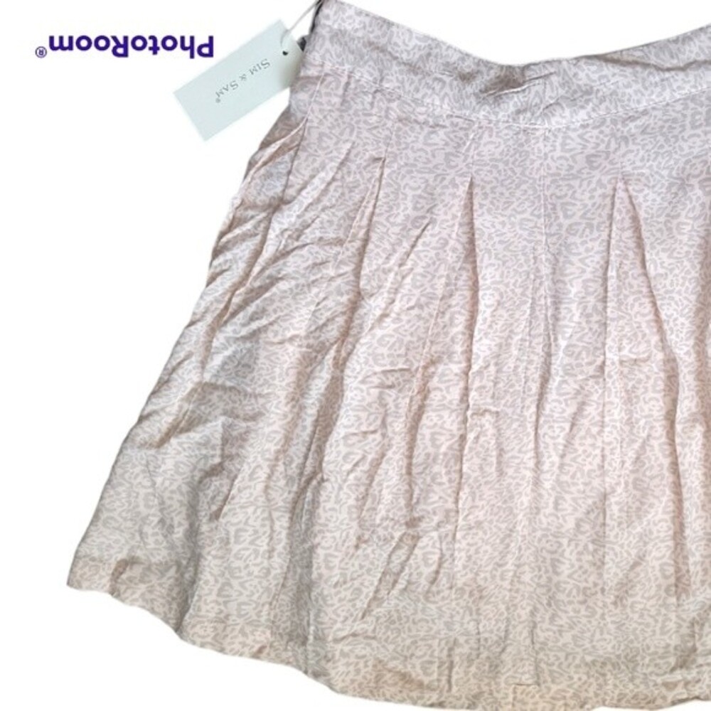 NWT Sim & Sam Pink Animal Print Skirt - S